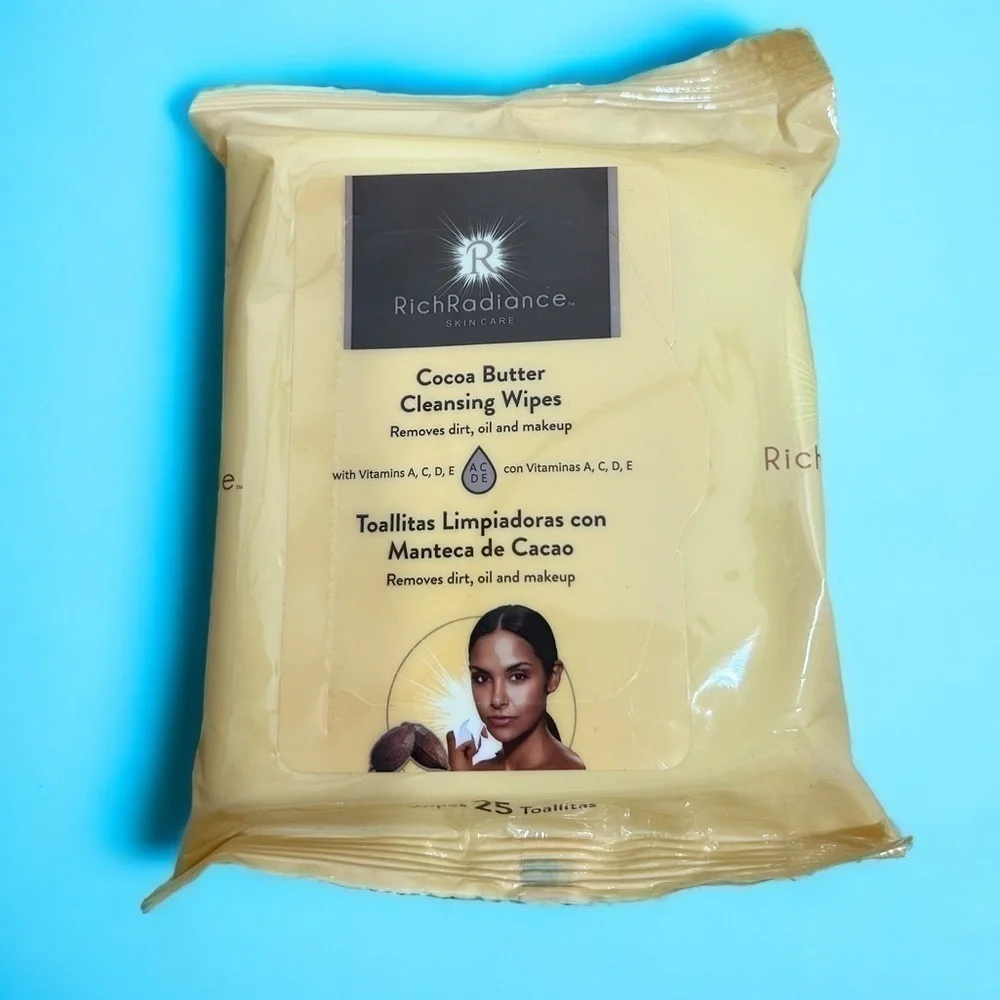 Rich Radiance Cocoa Butter Cleansing Wipes NEW